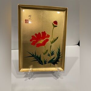 EXQUISITE SIGNED JAPANESE LACQUERED FLORAL TRAY